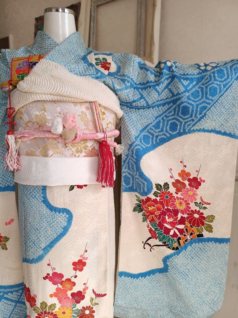 正絹☆絞り☆水色の着物単品