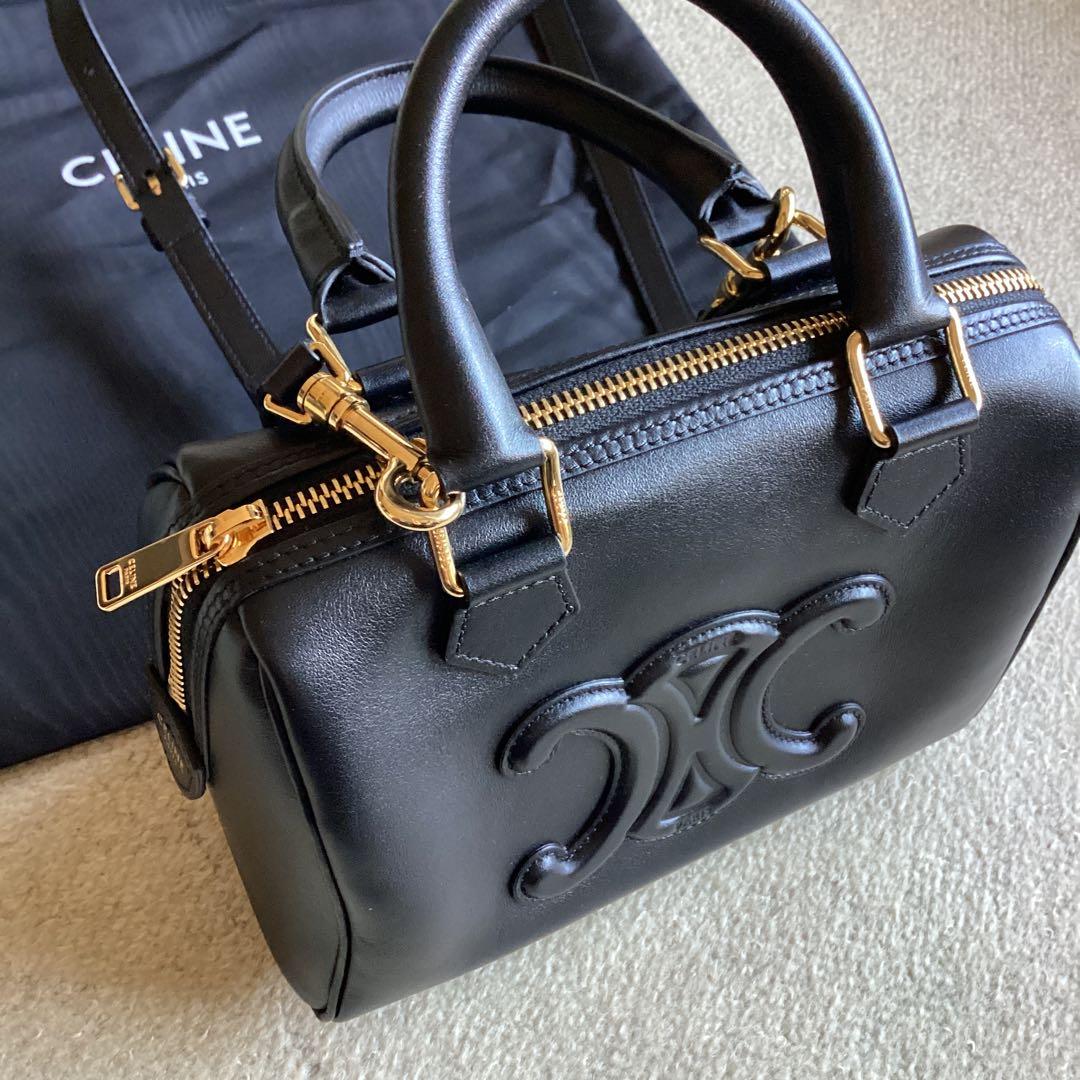 お決まり品　セリーヌスモールボストンバック黒トリオンフ