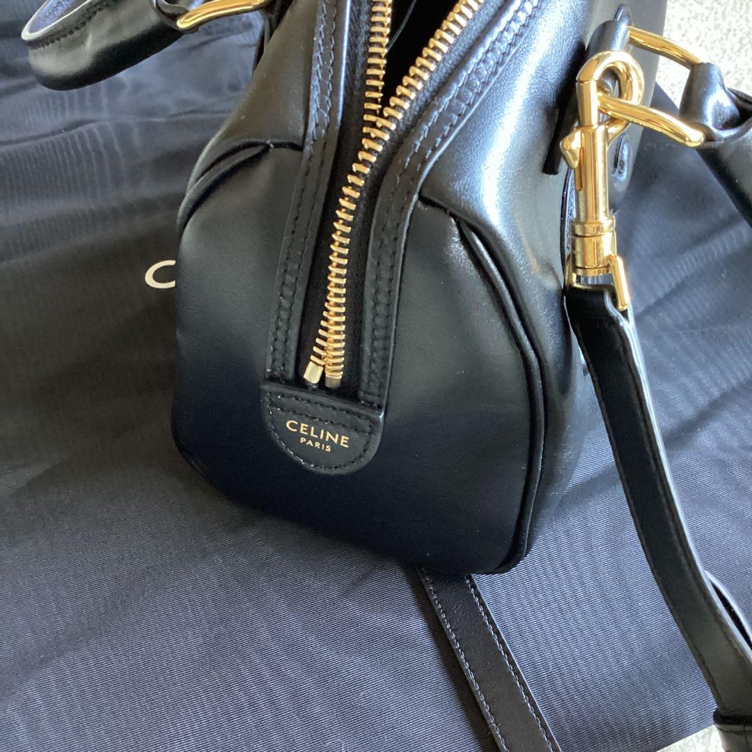 お決まり品　セリーヌスモールボストンバック黒トリオンフ