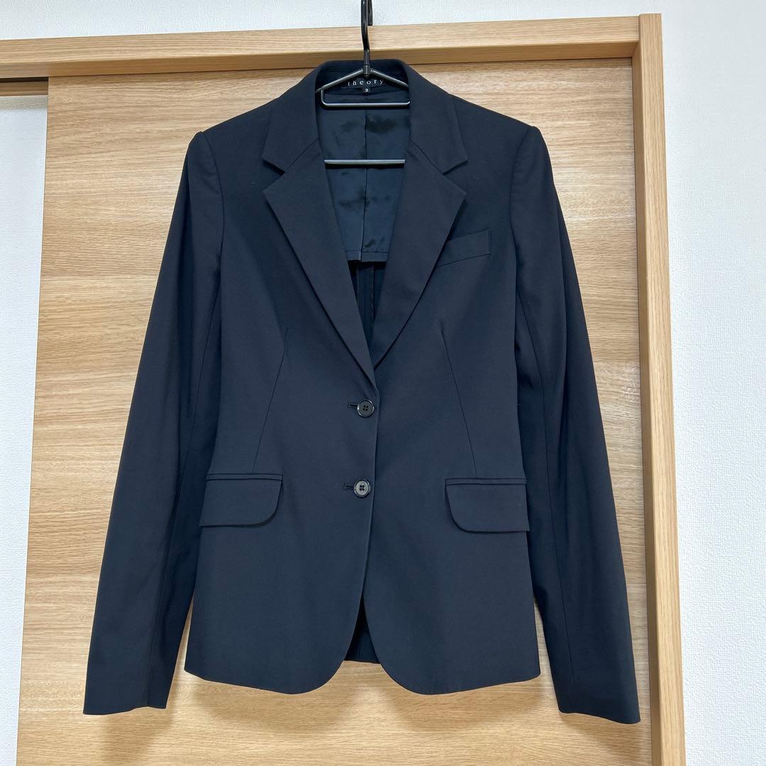 theory レディース　セットアップスーツ　パンツスーツ　2