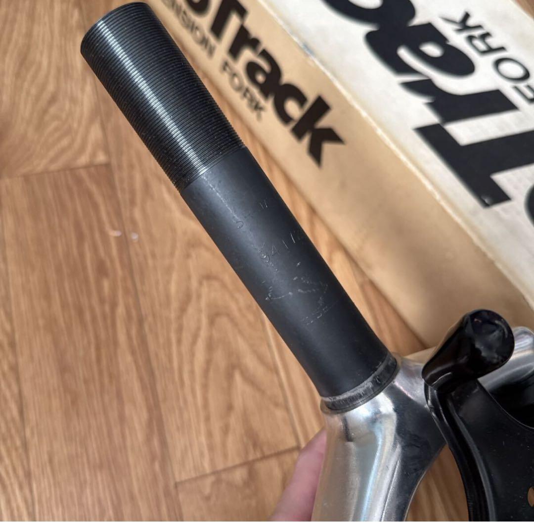 SR SUNTOUR フロントフォーク