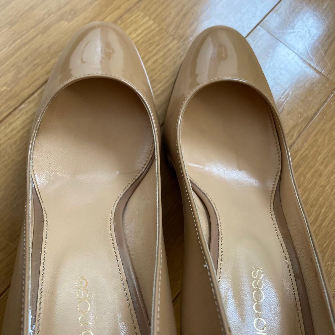 Sergio Rossi ベージュ エナメルパンプス　36.5 新品　未使用