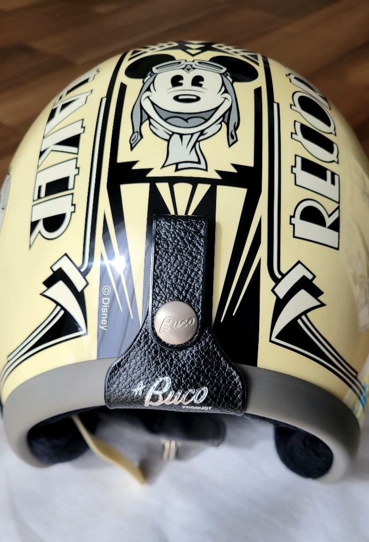 【Disneyコラボ限定完売品】Buco ヘルメット