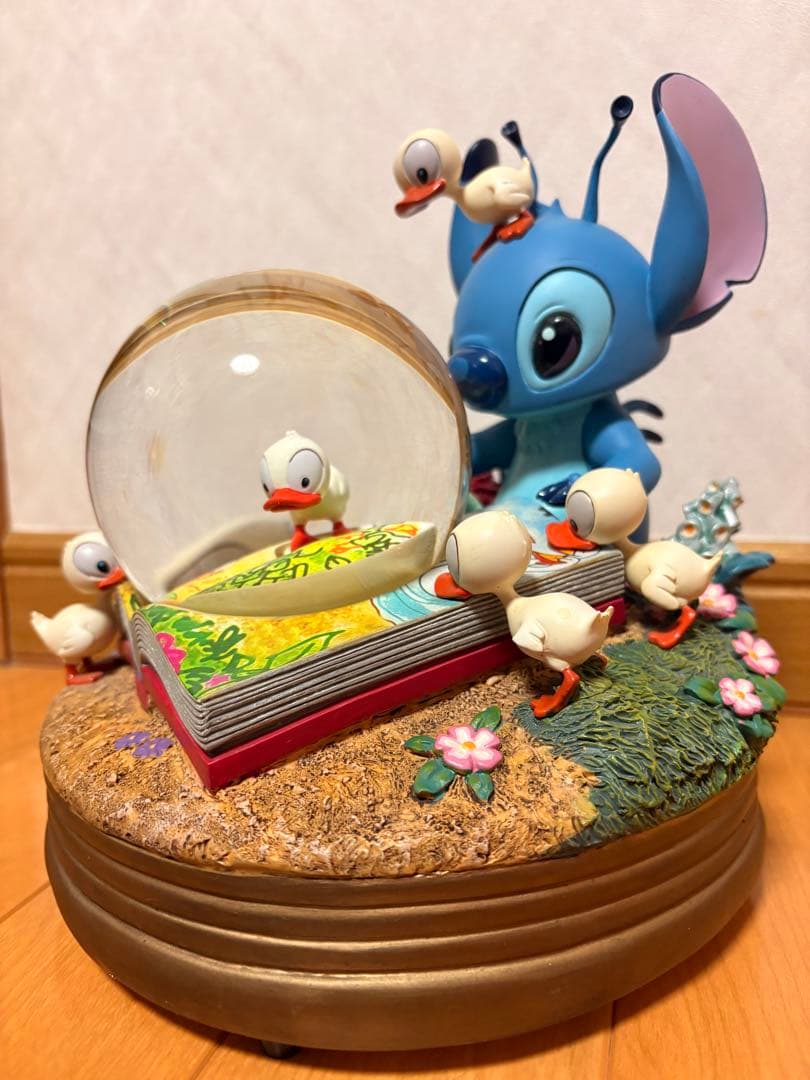 リロアンドスティッチ スノーグローブ スノードーム オルゴール　ディズニー