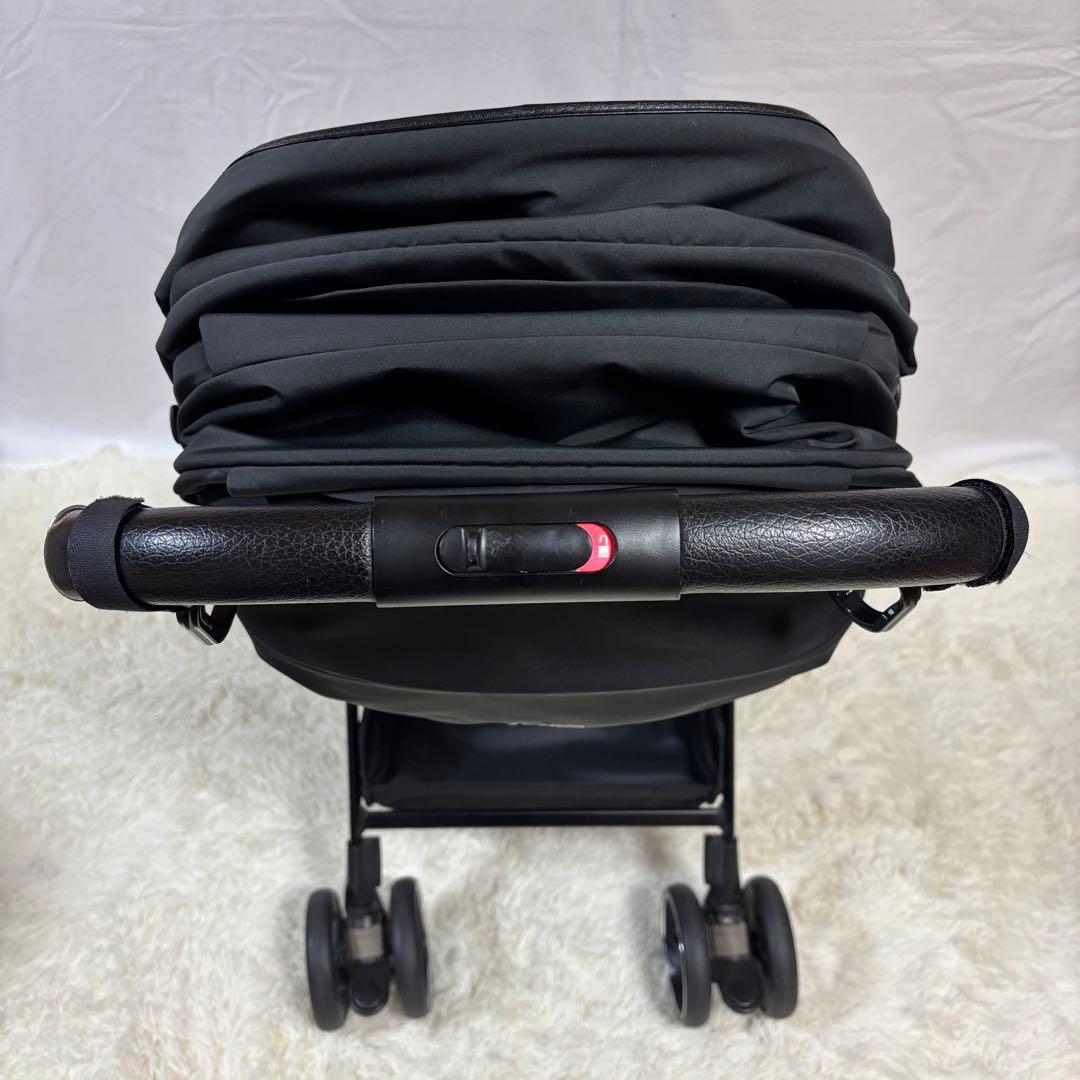 極美品 Aprica オプティアクッショングレイス オニキスブラック ベビーカー