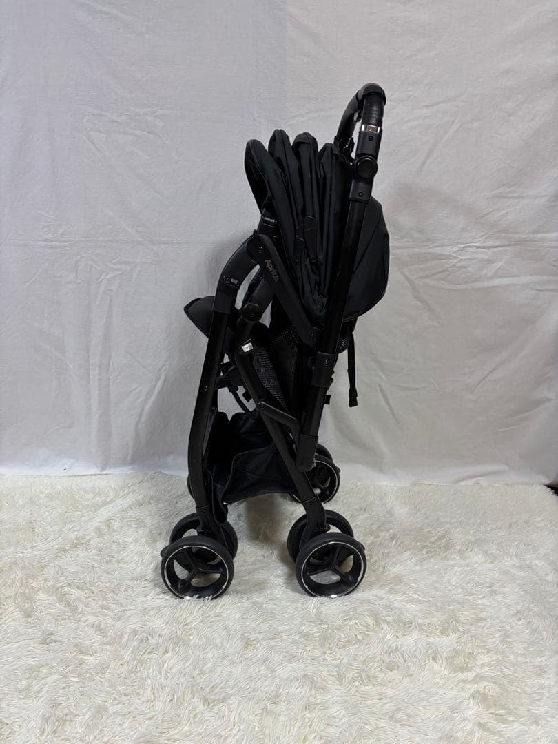 極美品 Aprica オプティアクッショングレイス オニキスブラック ベビーカー