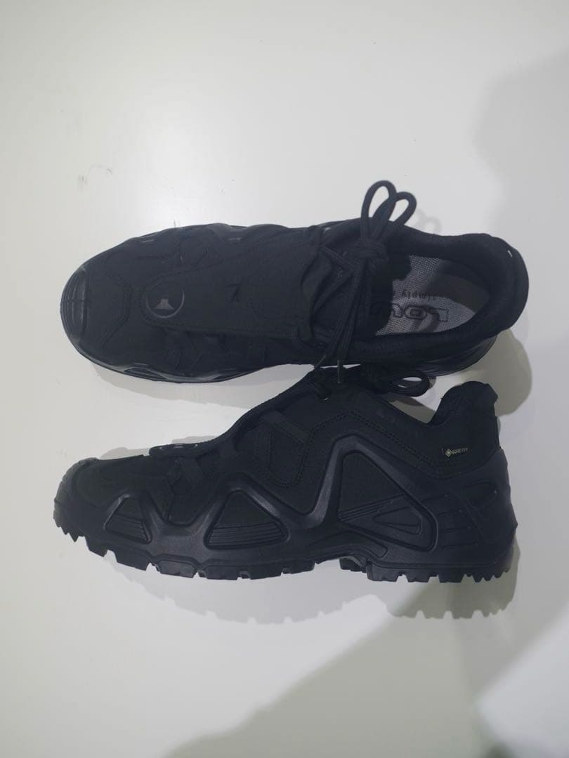 靴 AFFXWRKS x LOWA ZEPHYR GTX LO