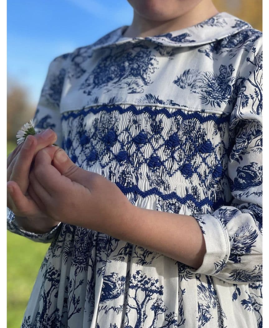 【美品】ANNAFIE　スモッキングドレスワンピース　ジゼル　10y　英国王室