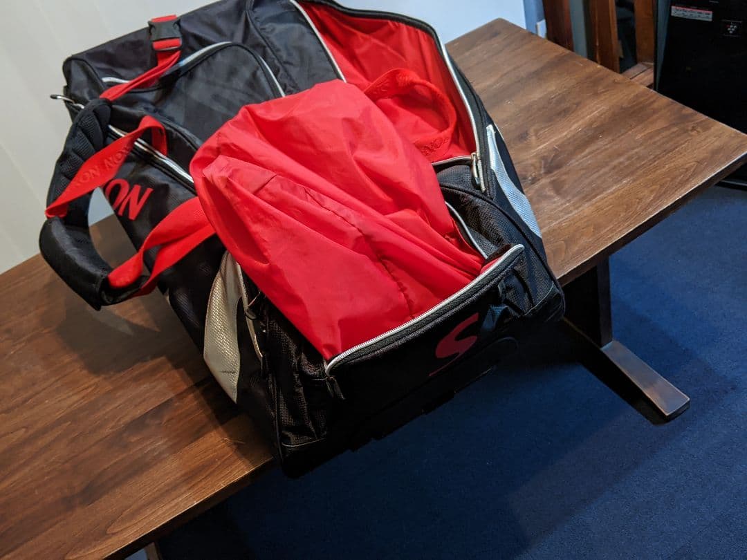 スリクソン キャリーバッグ　ボストンバッグ　コロコロ　旅行　ショルダーバッグ