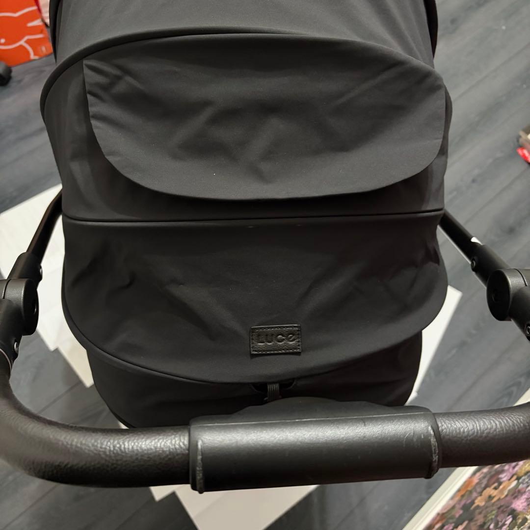 Y*U様 ブラック 折りたたみベビーカー ルーチェフリー 2024年モデル