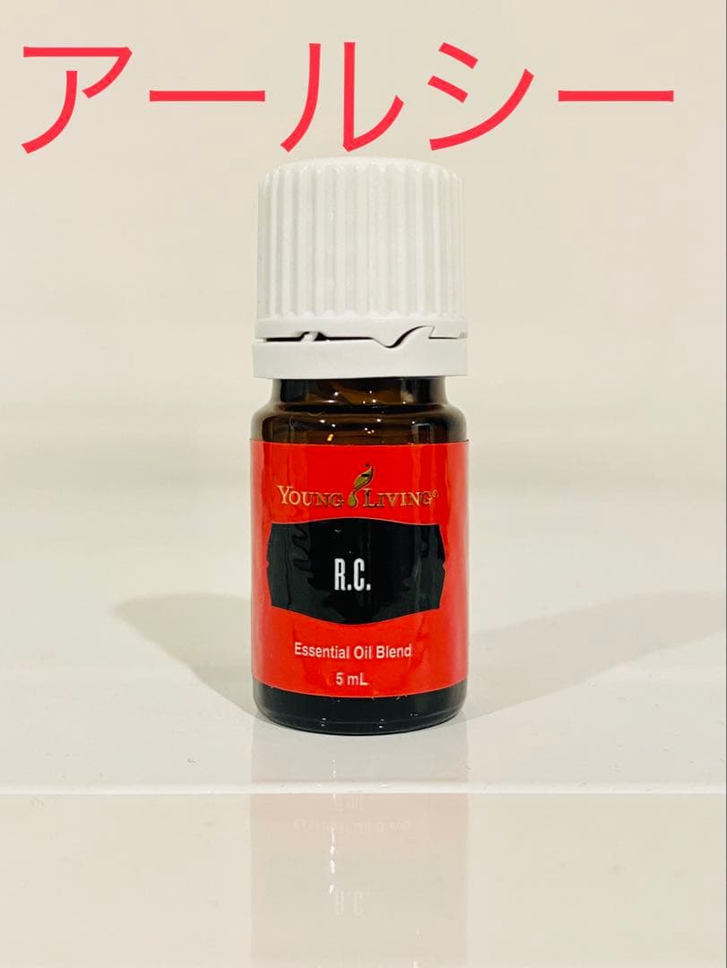 新品未開封！ワイエルジョイ&アールシー アロマ エッセンシャルオイル 精油