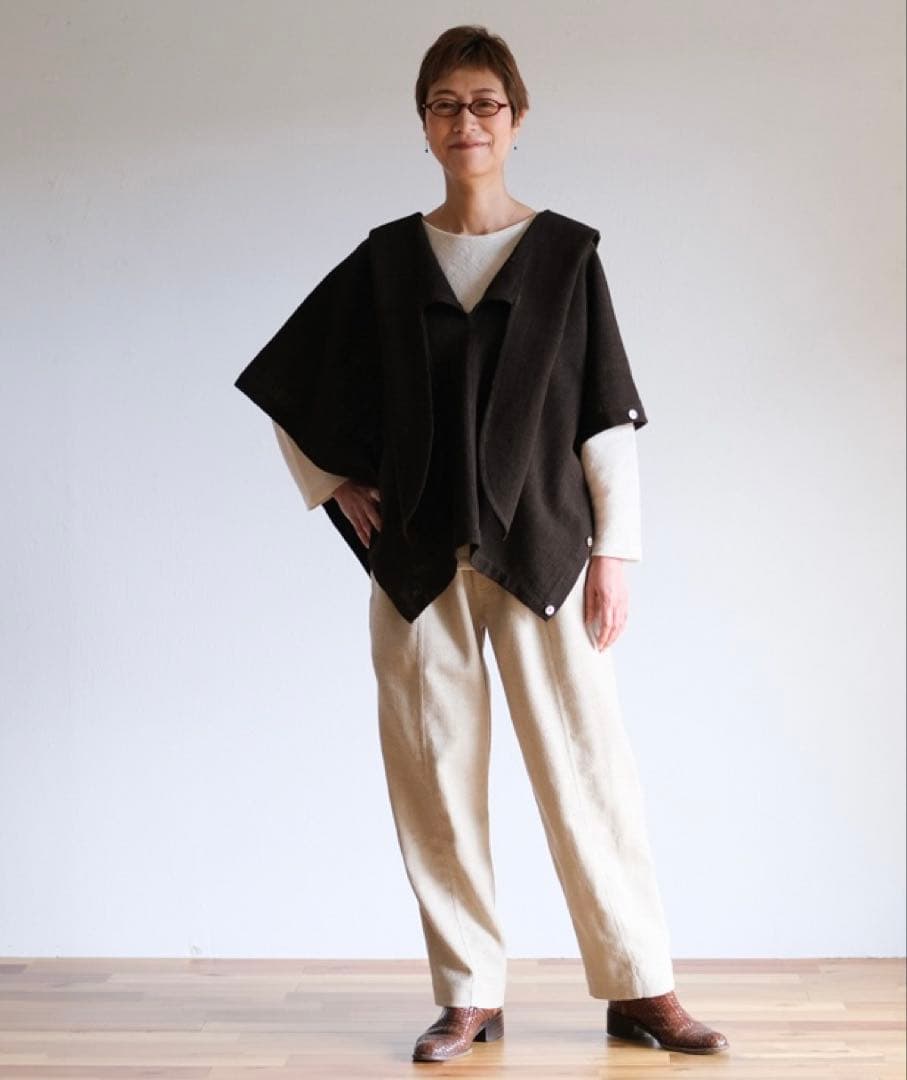 うさとの服  usaato 黒檀染め マルチウェイトップス 新品同様