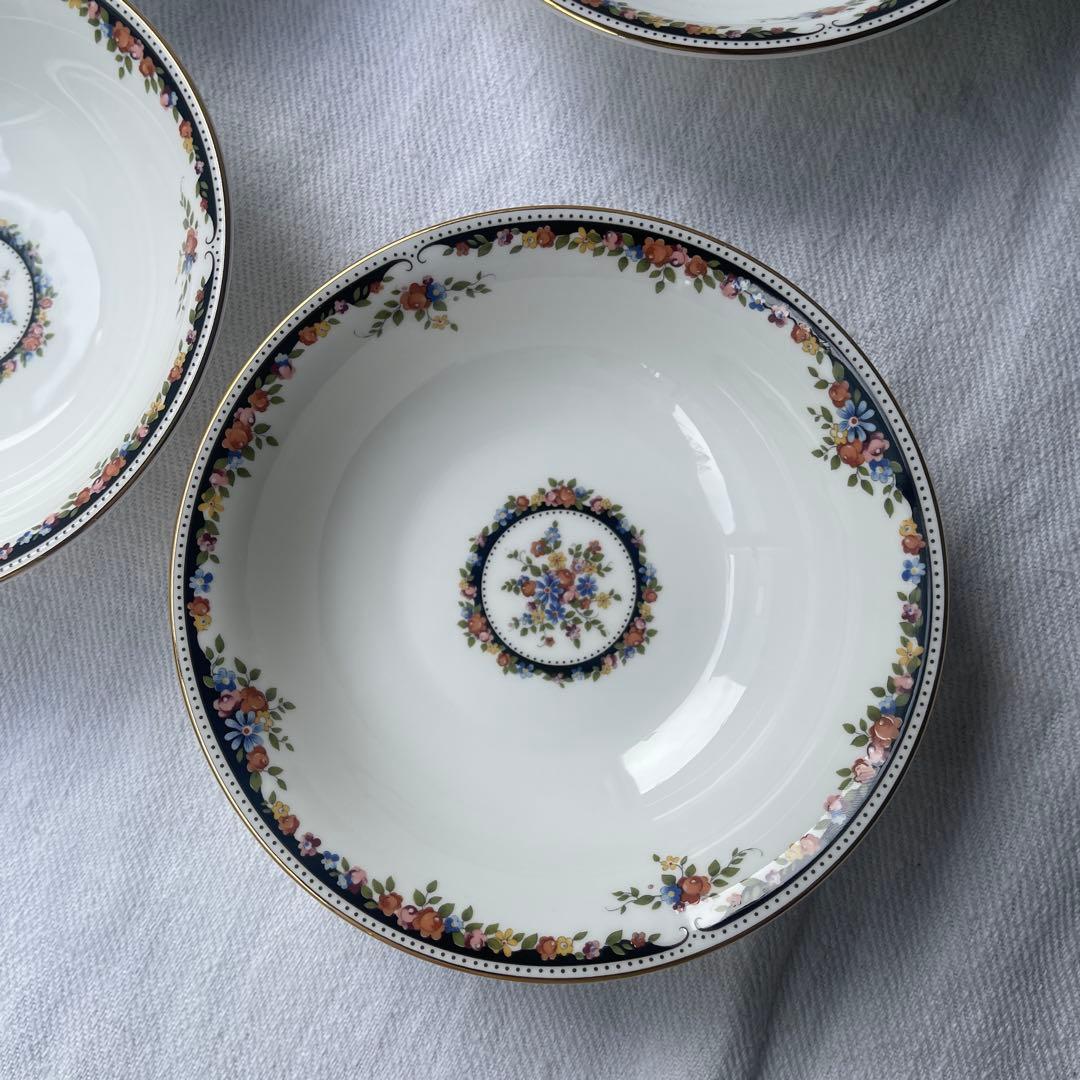 ウェッジウッド　オズボーン　サラダボウル　デザートプレートシリアルボウル