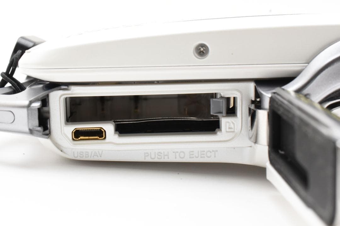 【極美品】SANYO Xacti DMX-CA8 ホワイト　新品級！