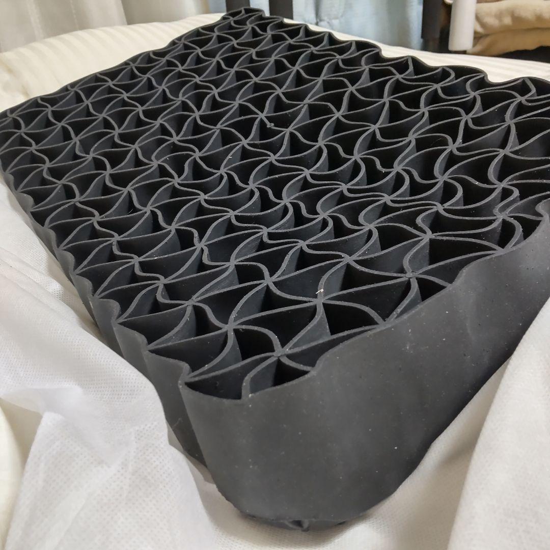 ＜中古品＞ヒツジのいらない枕 至極