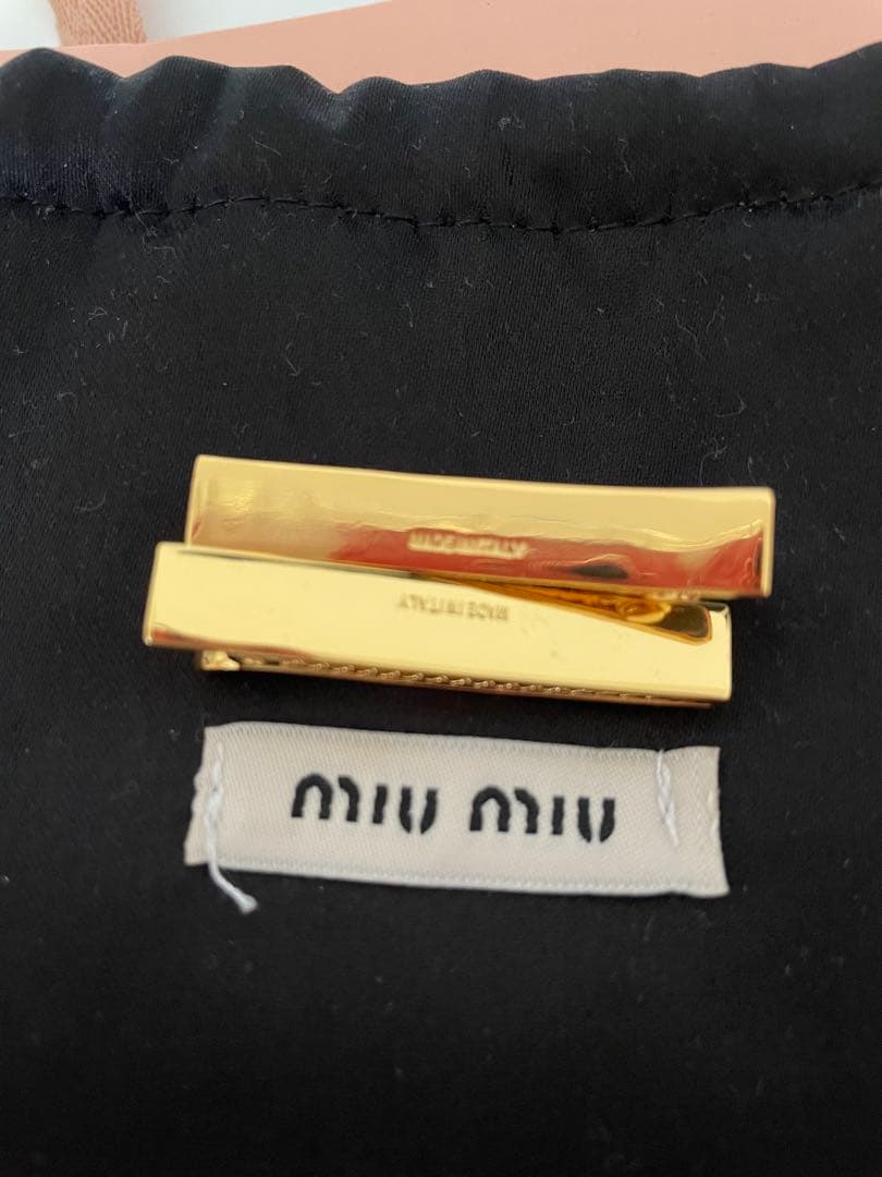 miumiu ヘアクリップ ヘアピン パール