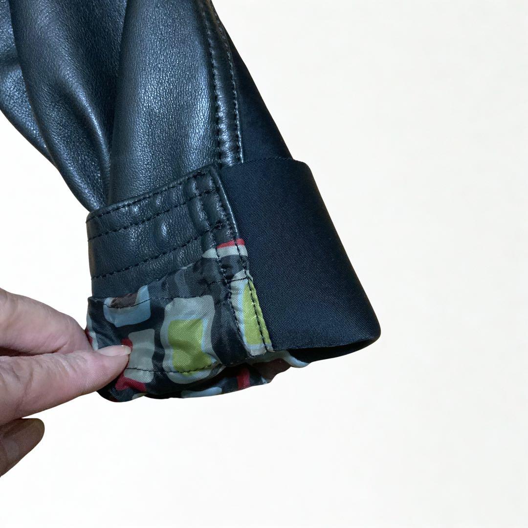 Delan デラン 黒レザージャケット フード セーターのような裏地 イタリア製