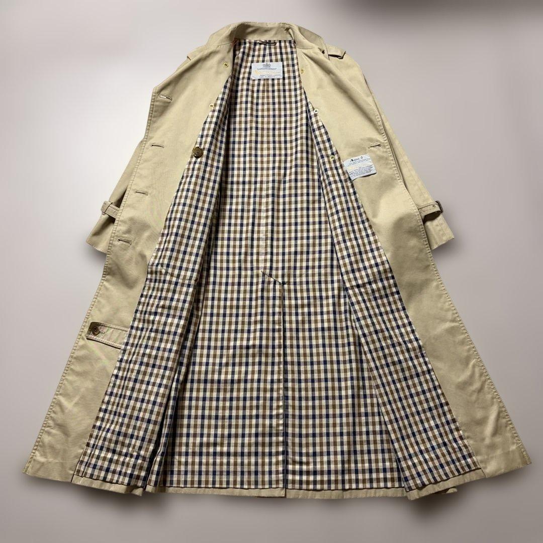 アクアスキュータム ロングトレンチコート チェック柄