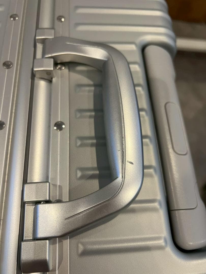 リベティ多機能キャリーケース【マットシルバーМ】B1　TSAロック　スーツケース