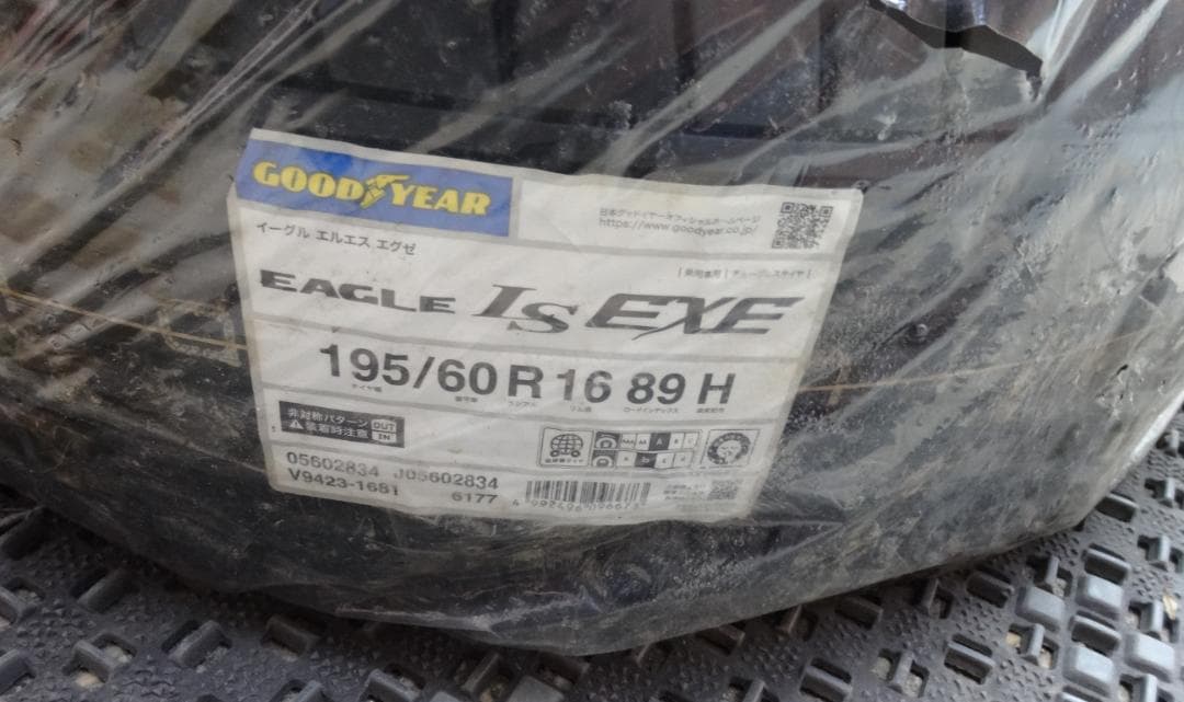 タイヤ・ホイール GOODYEAR EAGLE IS EXE 195/60R16 89H