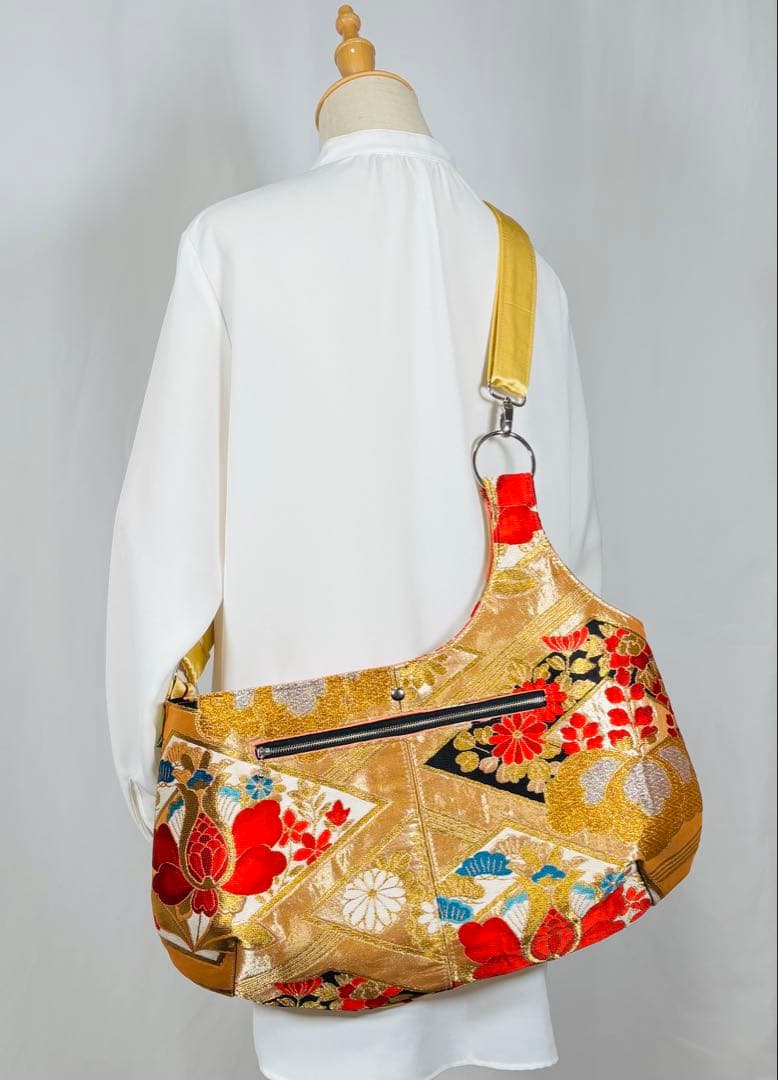 帯バッグリメイク　772番アシンメトリーBIGリバーシブル(肩あて飾り付き)