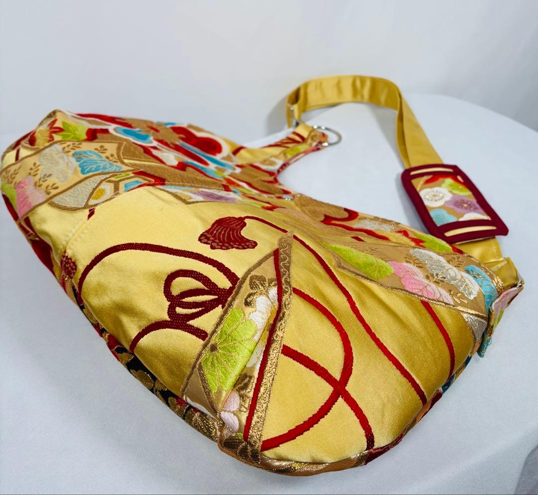 帯バッグリメイク　772番アシンメトリーBIGリバーシブル(肩あて飾り付き)