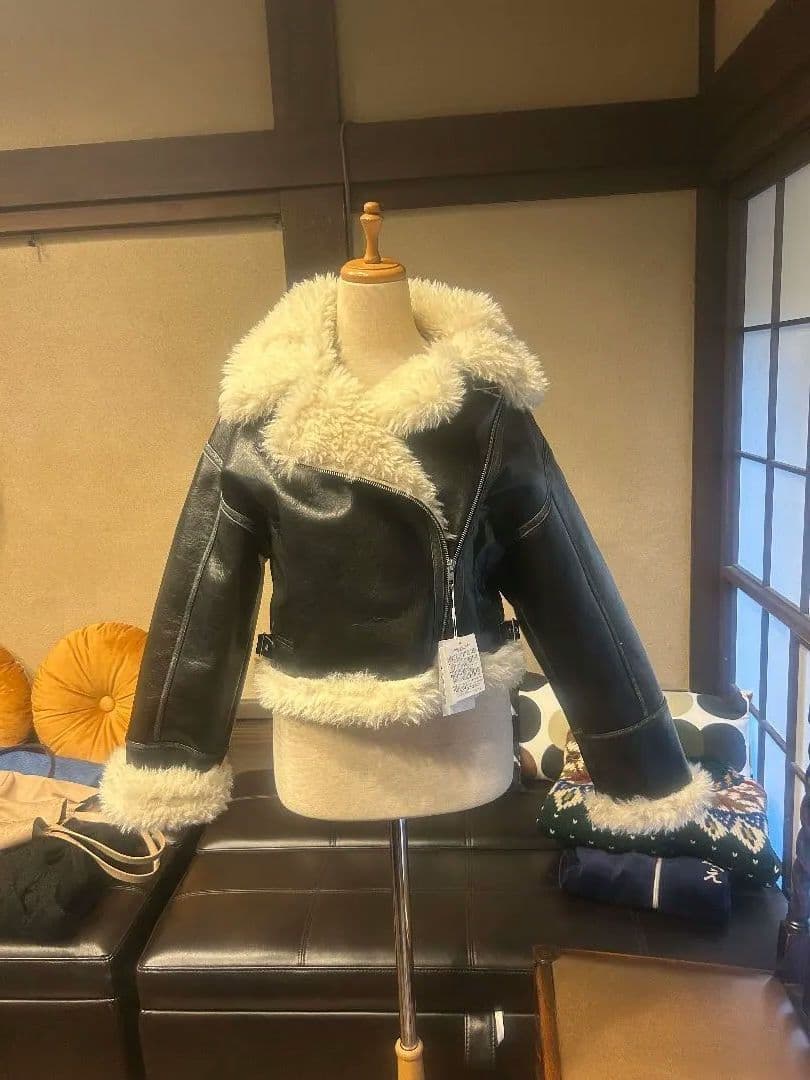 MURUA ファー付き黒ジャケット サイズF