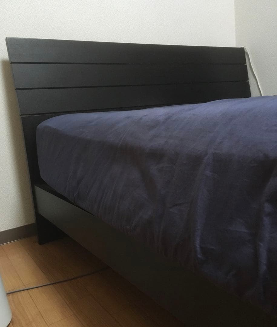 ダブルベッド&マットレスセット（送料33,000円込）