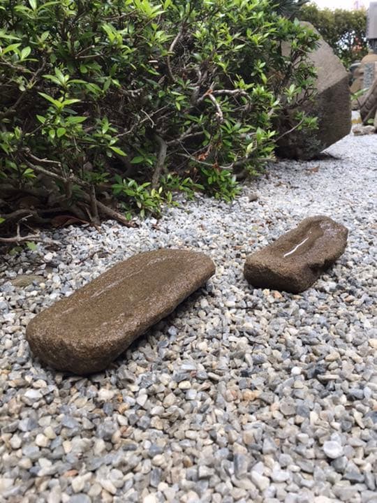 【鉢・寄せ植え鉢・山野草鉢２個】飾り石オブジェ箱庭ガーデニング造園