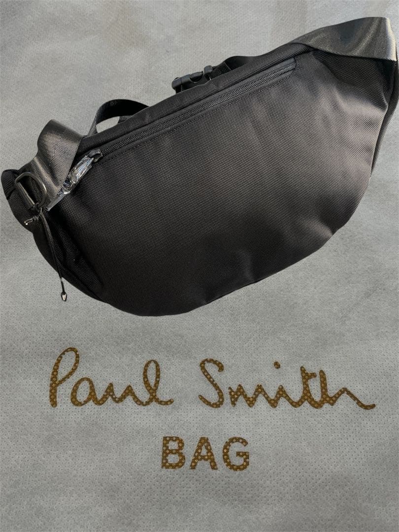 35★ 限定価格！ Paul Smith ボディバッグ BMB142 ブラック