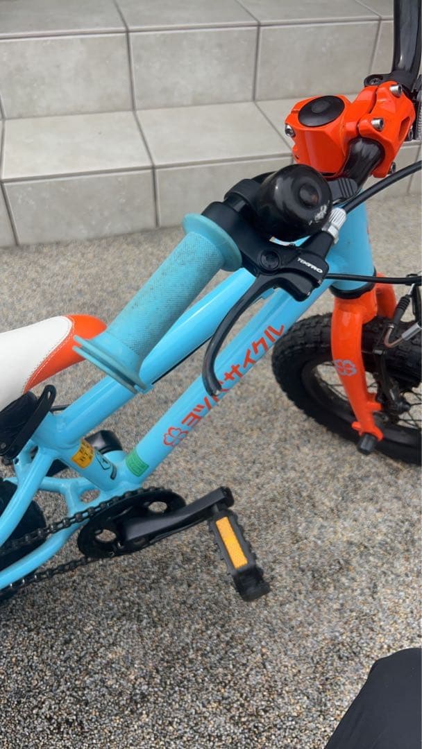 ヨツバサイクル　12インチ　【送料込み】