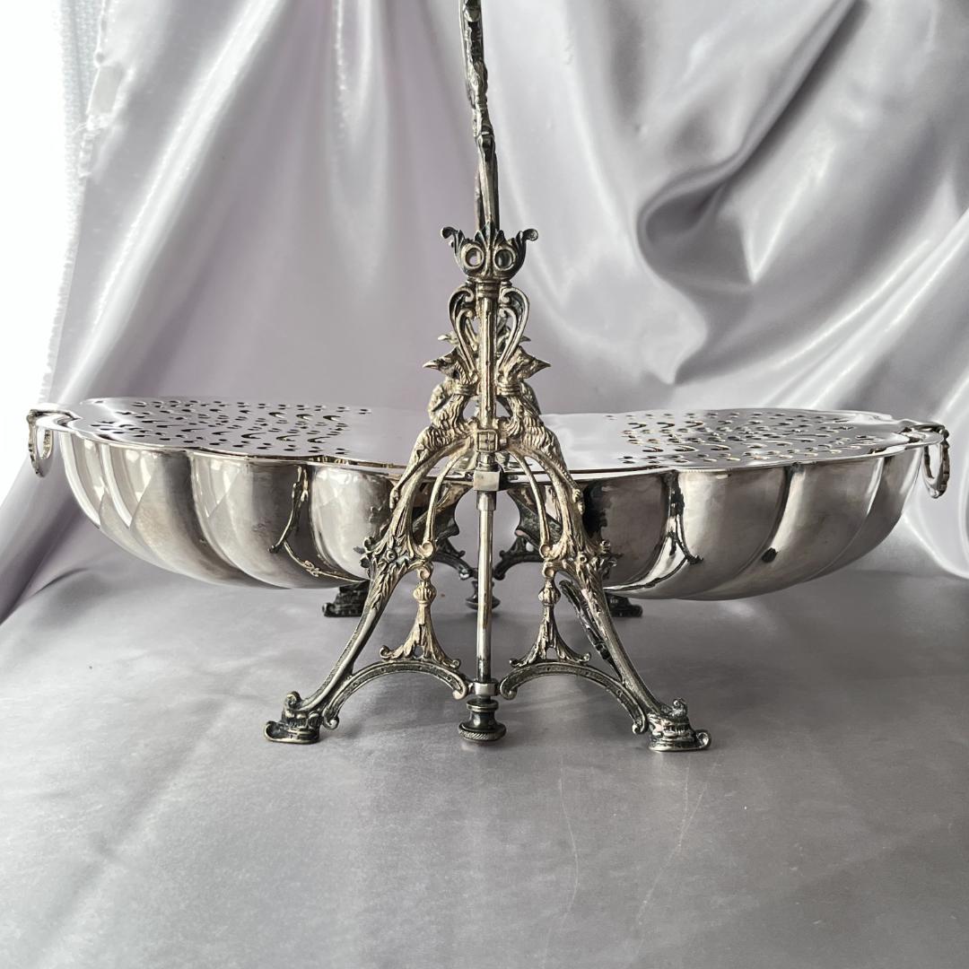 【英国】 ビクトリアン グリフィンのビスケットウォーマー【シルバープレート】