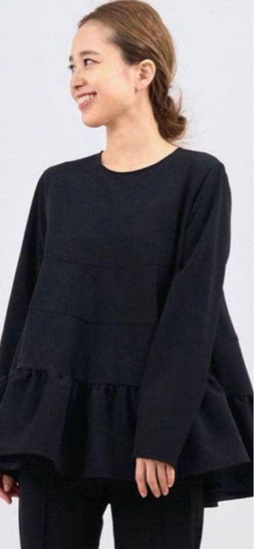 yori ティアードストレッチブラウス