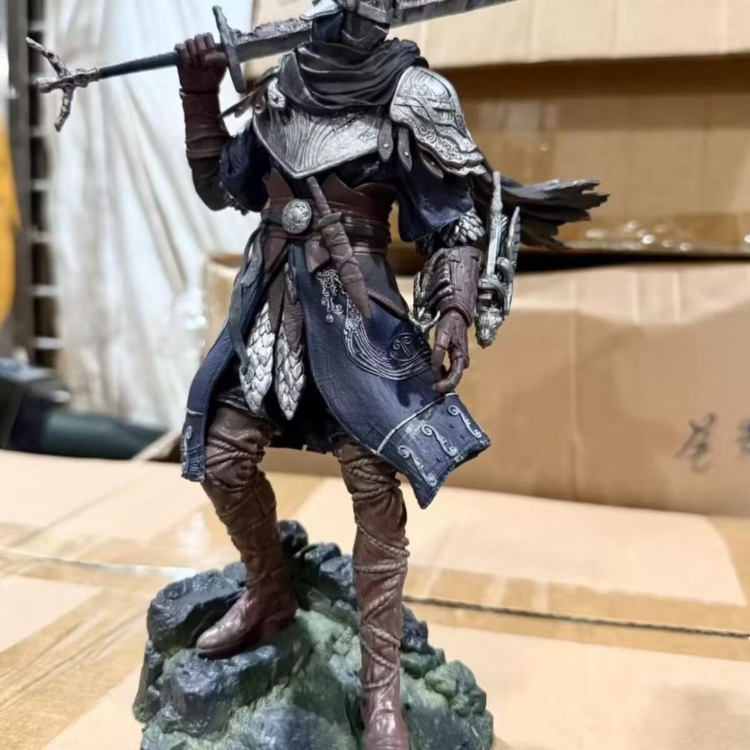 ELDEN RING エルデンリング　追跡者　フィギュア　塗装完成品