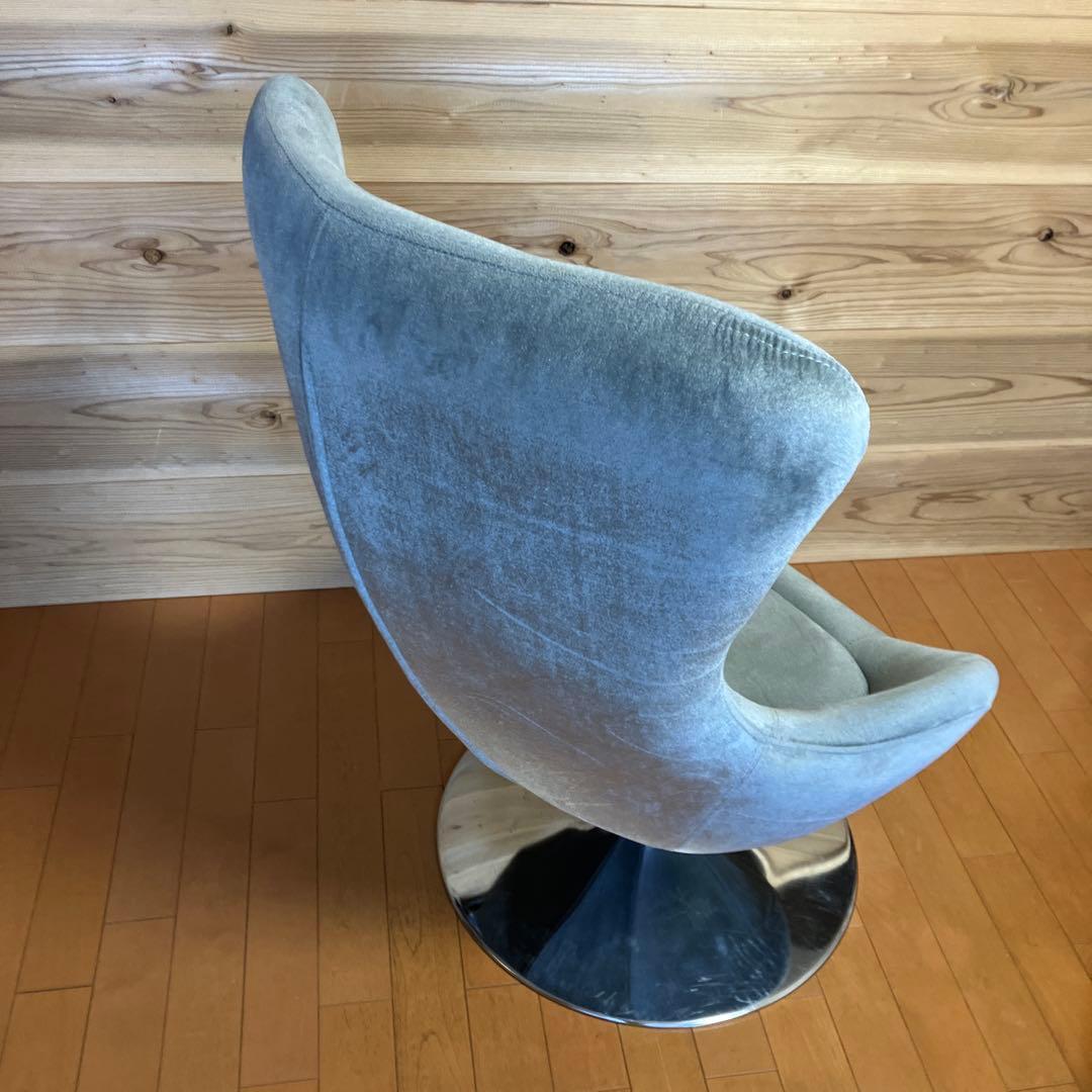 グレーのモダン回転式アメリカンビンテージローチェアー