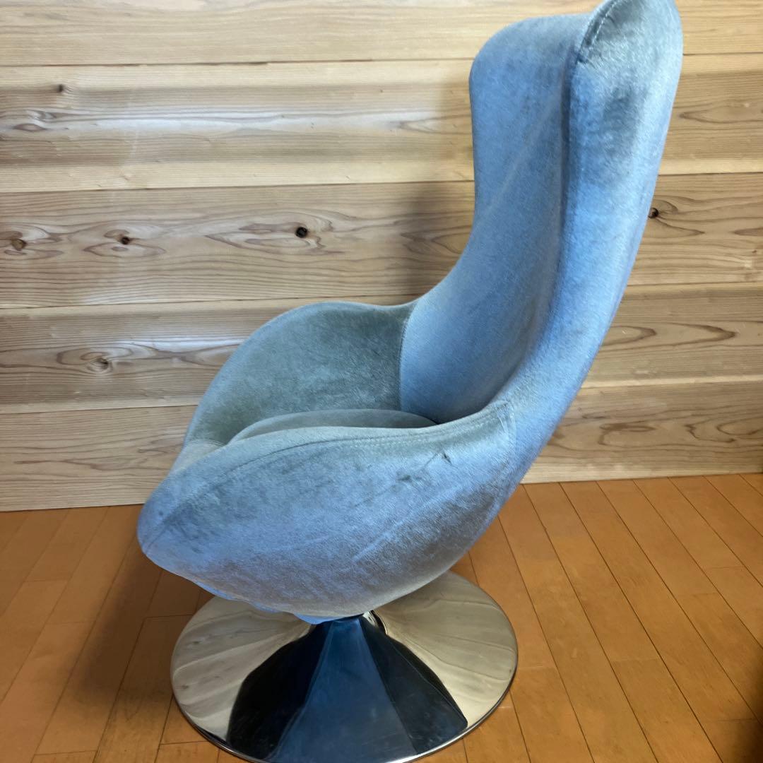 グレーのモダン回転式アメリカンビンテージローチェアー