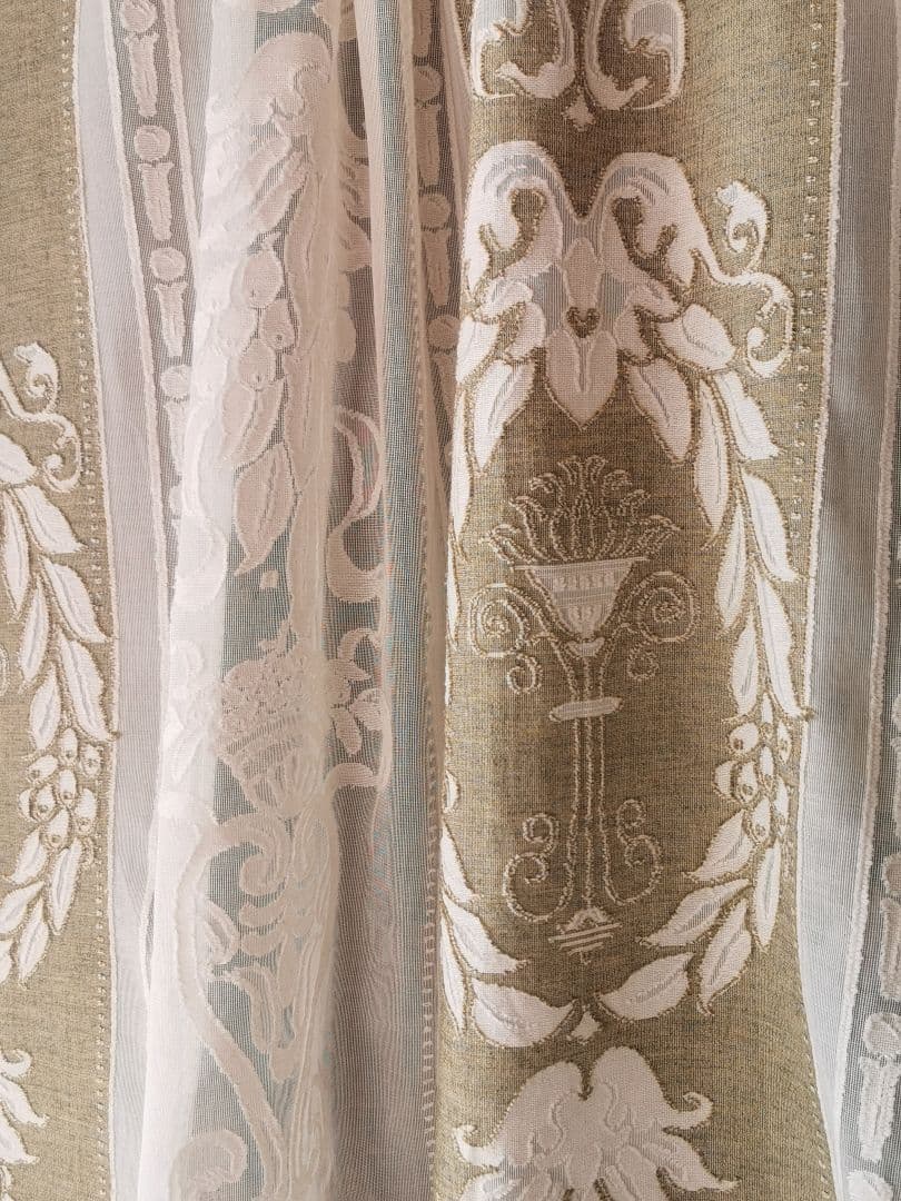 アンティーク英国 レアな杢カーキ 花器 聖火台 オリーブの実 マドラスレース