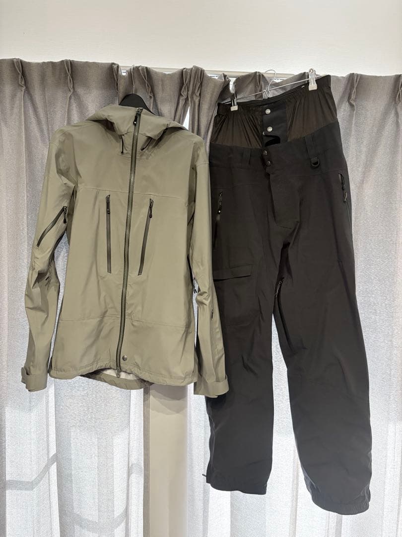 P.RHYTHM プリズム　JACKET PANTS 上下セット