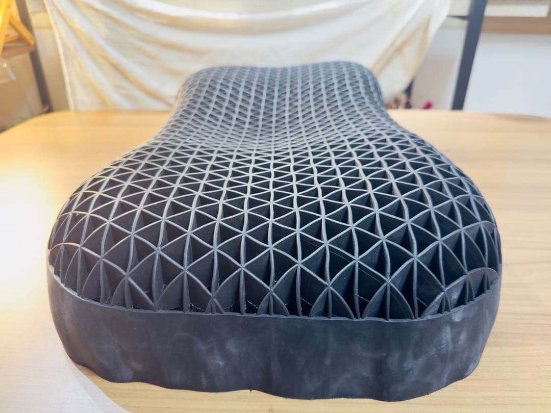 【美品★即日発送】ヒツジのいらない枕　極柔【最上位ビッグモデル＋ブラックレーベル