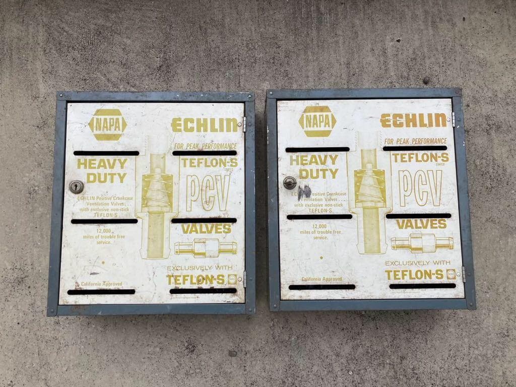 ビンテージ　USA　NAPA　スチール キャビネット　ガレージ