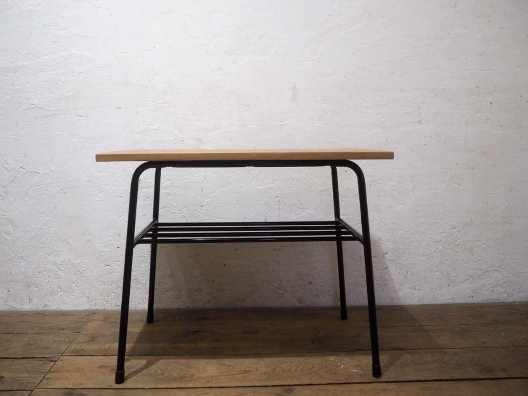 1236 ②古い木と鉄脚のテーブル　デスク　作業台　リメイク　レトロ　ビンテージ