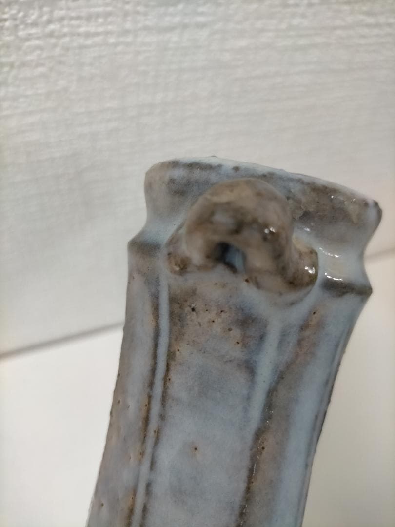 萩焼 作家物 花器　大和敏男　 花入 粉引　青灰色　共箱付き　251217-3Y