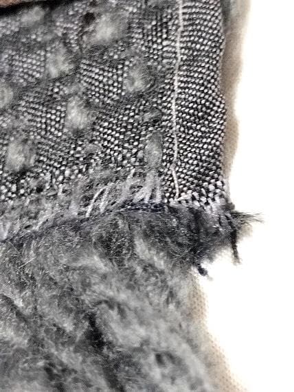 SA-YAです。 グレー マフラー