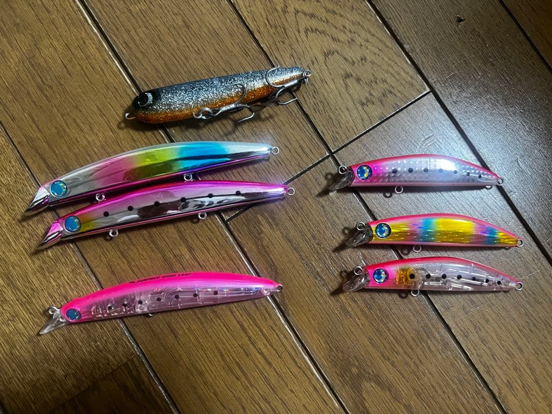 ジャンプライズ　ミノー・プラグ 7個セット