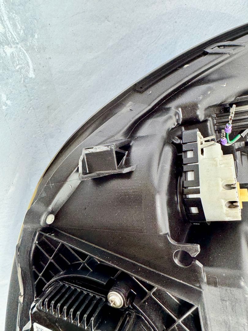 日産 エルグランド E51 中期 後期 ハイウェイスター HIDヘッドライト 左