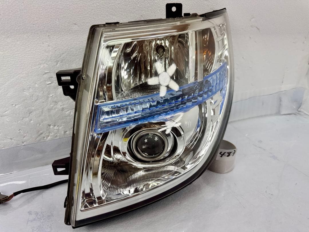 日産 エルグランド E51 中期 後期 ハイウェイスター HIDヘッドライト 左