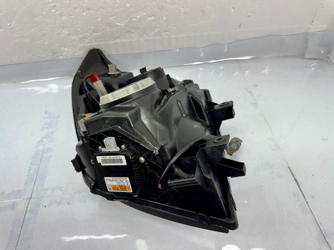 日産 エルグランド E51 中期 後期 ハイウェイスター HIDヘッドライト 左