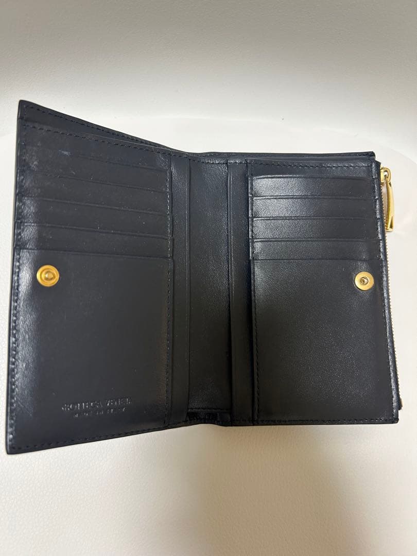 BOTTEGA VENETA ボッテガヴェネタ 二つ折り財布　イントレチャート