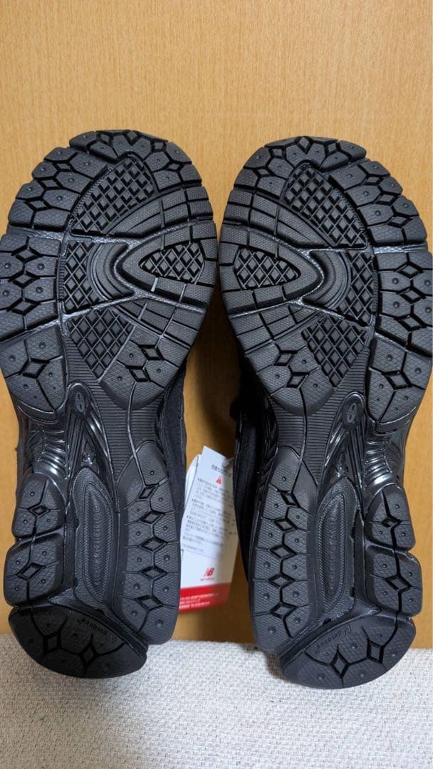 New Balance U2002RBL スニーカー