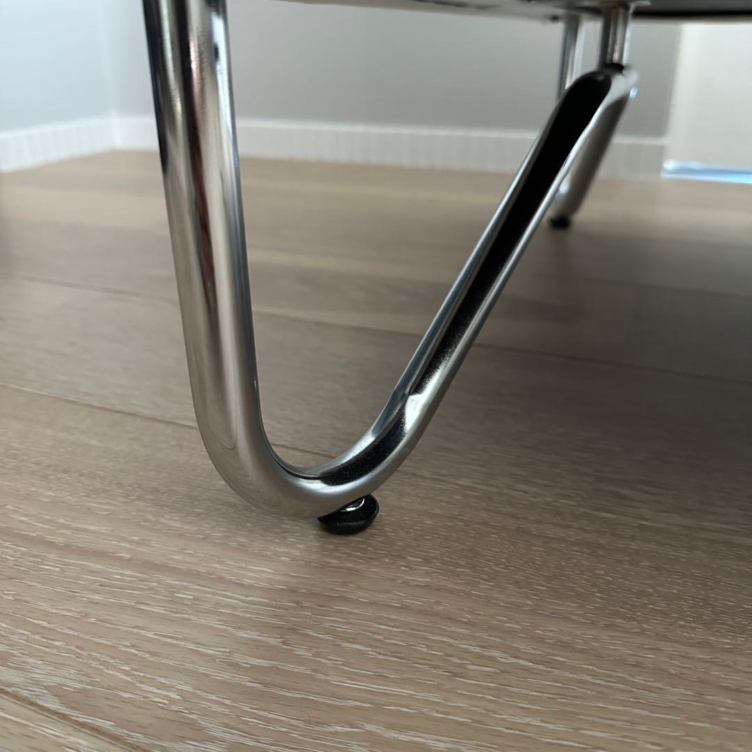 スチールレッグ　一人掛けラウンジチェア・ソファ ホワイト